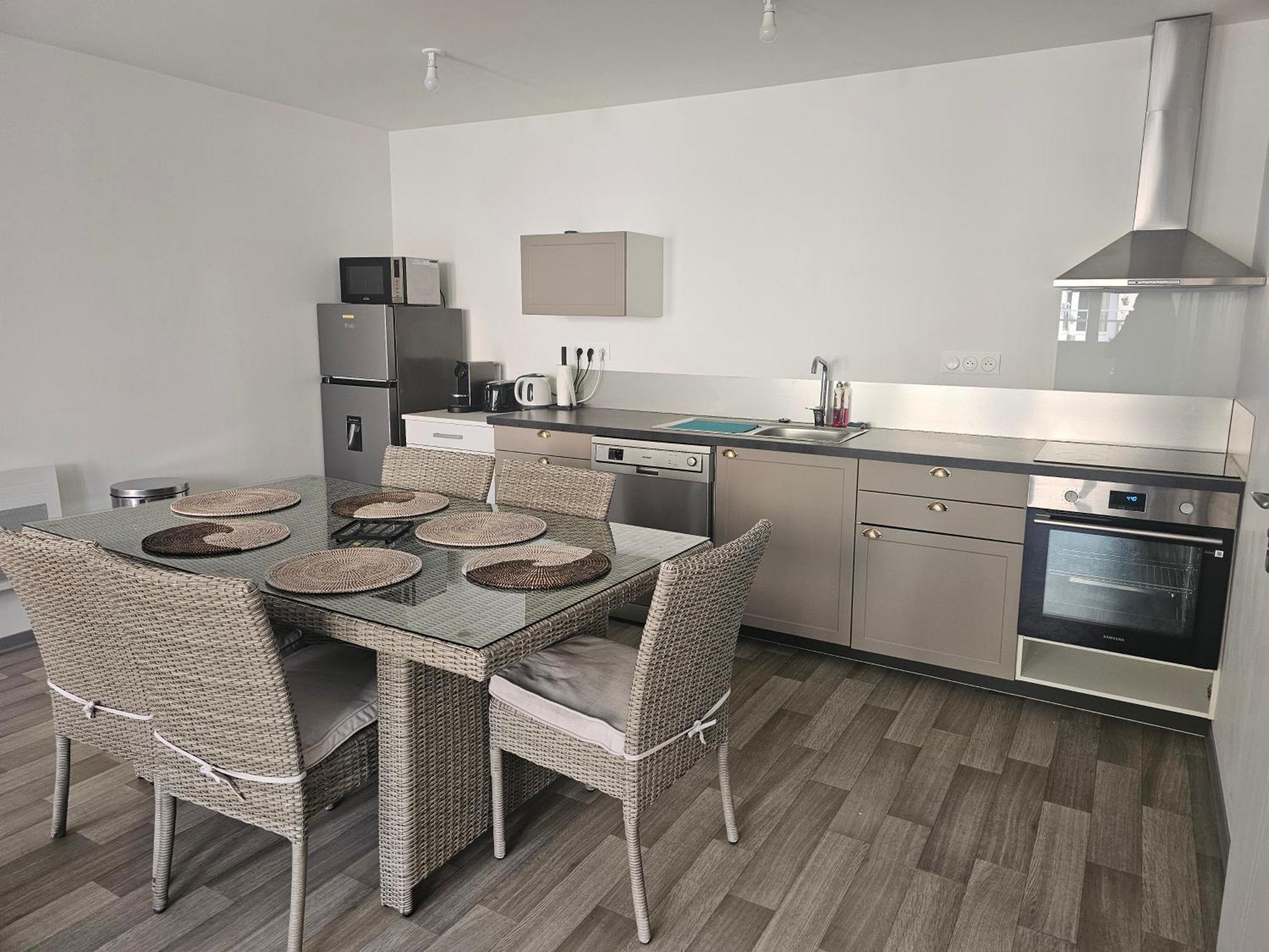 Logement Centre Ville Maurs ภายนอก รูปภาพ